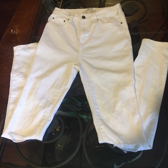 Forever 21 jeans - Picture 2 of 7